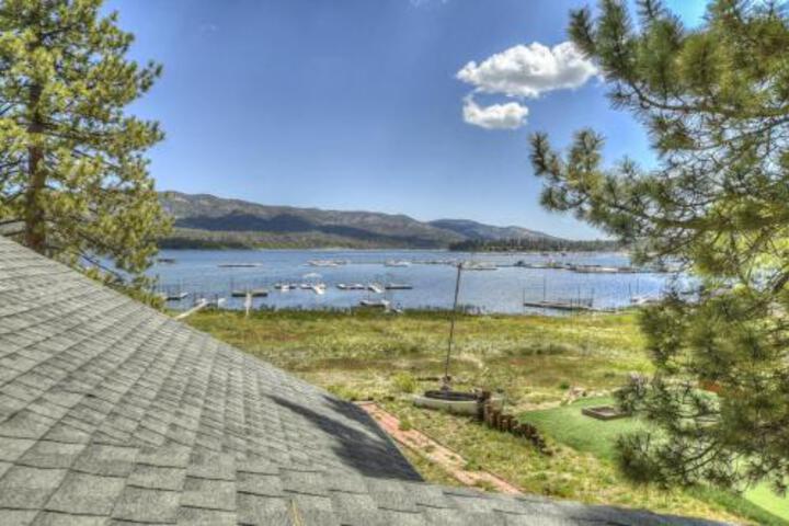012 Lakefront Chalet Home - thumb 2