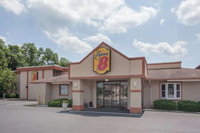 Super 8 by Wyndham Carlisle North