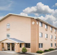 Super 8 by Wyndham Beckley - Accommodation Los Angeles