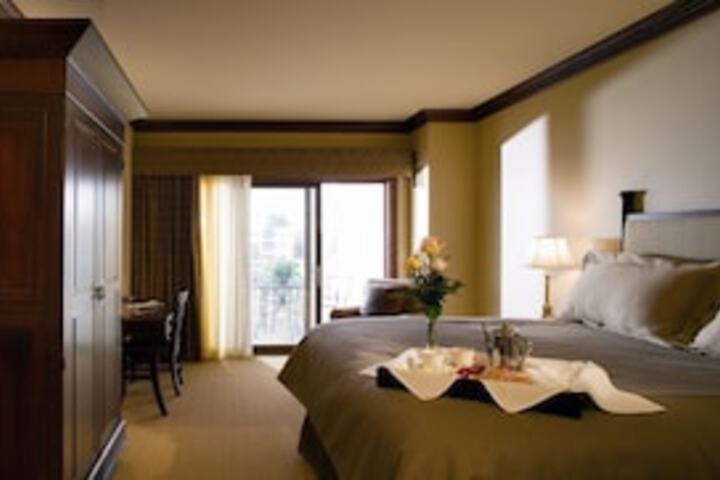 The Osthoff Resort - thumb 0