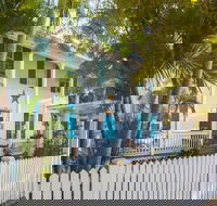 An Island Oasis - Accommodation Los Angeles