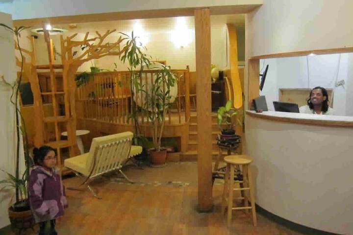 Qupqugiaq Inn - thumb 7