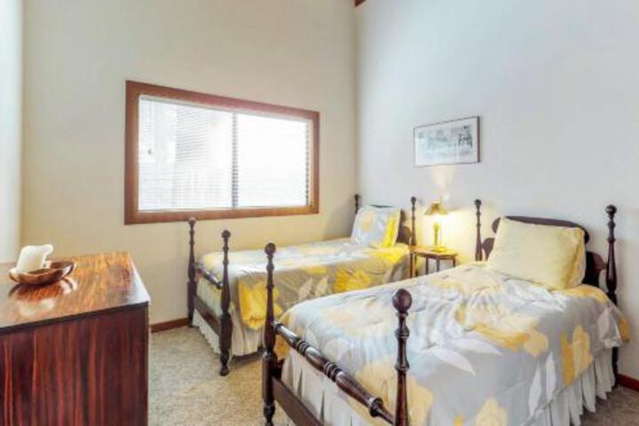 Tahoe City Retreat - thumb 2