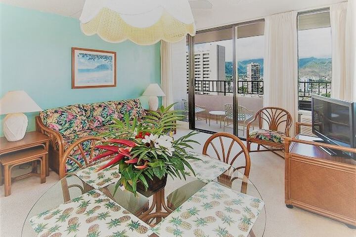 Royal Waikiki Condos - thumb 6