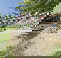 Delton Grand Resort and Spa - Accommodation Los Angeles