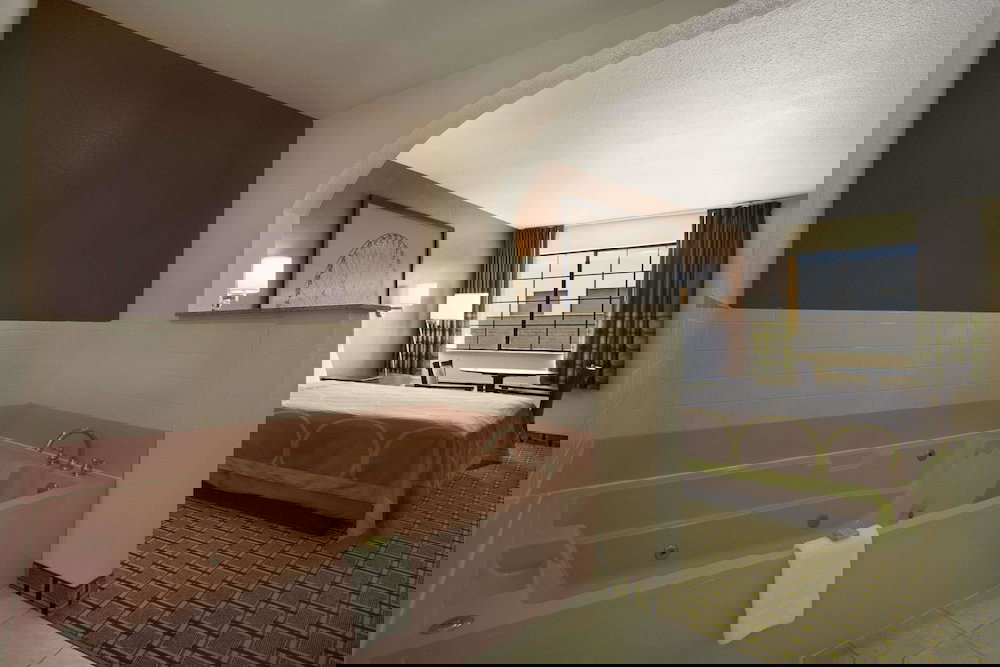 Super 8 By Wyndham Grand Prairie Southwest - thumb 5