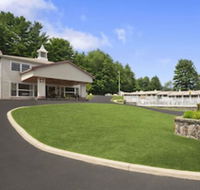 Super 8 by Wyndham Lake George/Downtown - Accommodation Los Angeles