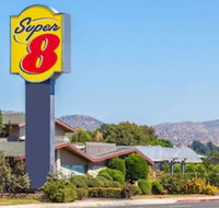 Super 8 by Wyndham Canoga Park - Accommodation Los Angeles