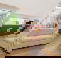 Super 8 by Wyndham Cedar City - Accommodation Los Angeles