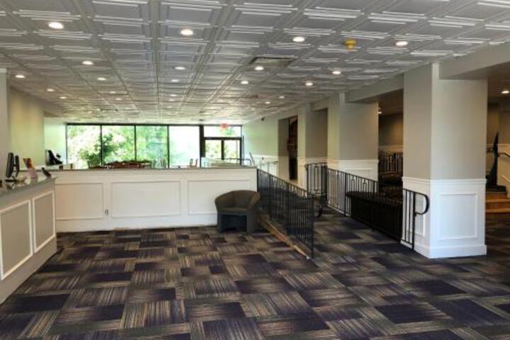 The Avenue Hotel - thumb 0