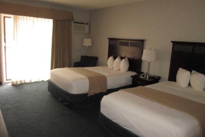 The Avenue Hotel - thumb 6