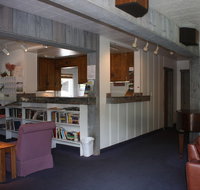 St. Moritz Lodge  Condominiums - Accommodation Los Angeles