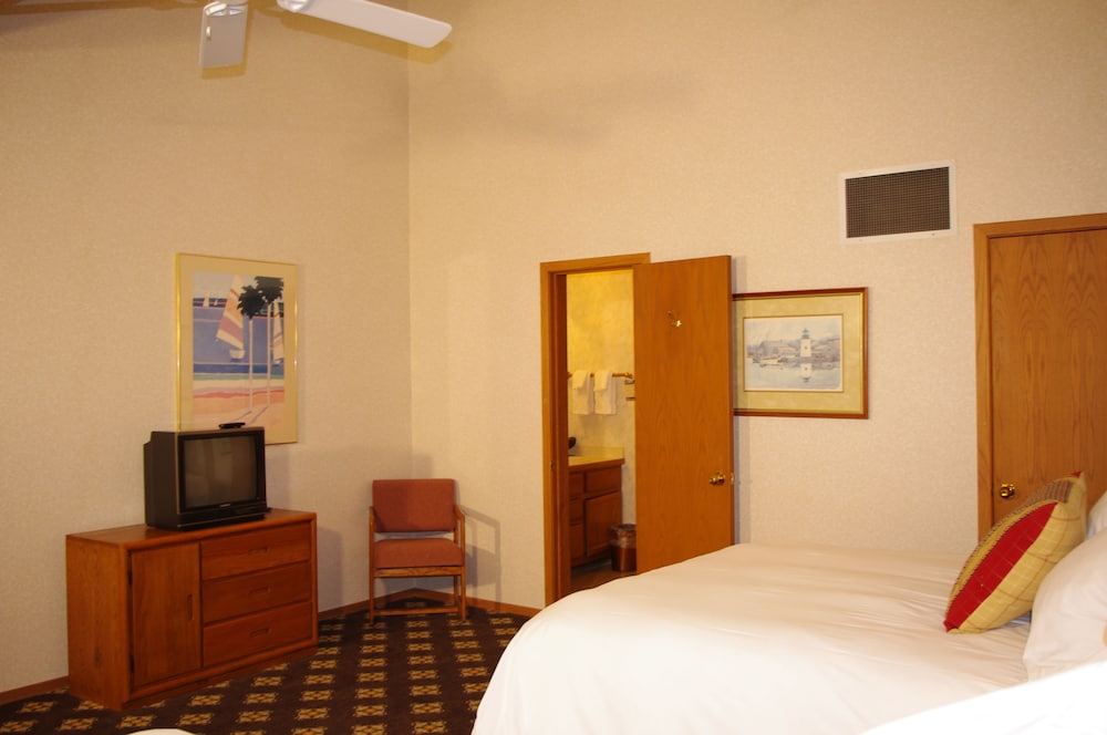 The Highlands At Harbor Springs - thumb 6