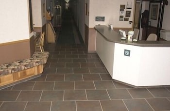 Beartooth Inn - thumb 3