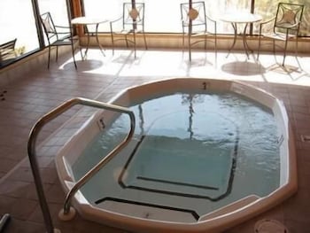 Beartooth Inn - thumb 1