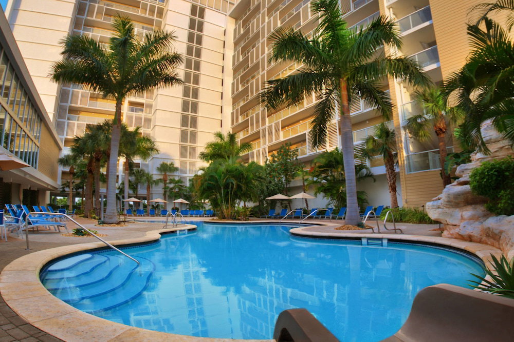 Marriott's Crystal Shores - thumb 3