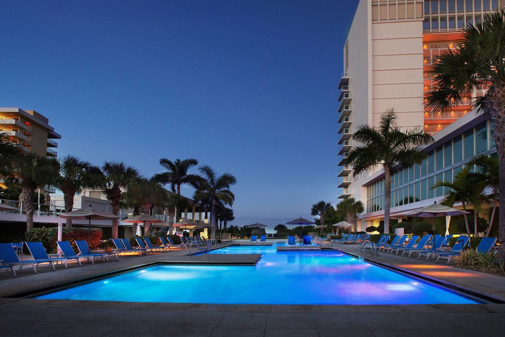 Marriott's Crystal Shores - thumb 1