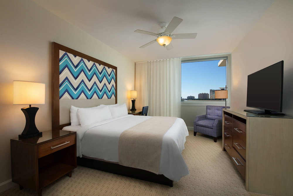 Marriott's Crystal Shores - thumb 2