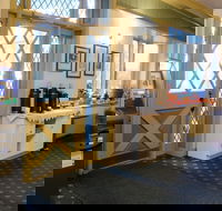 Lamie's Inn and The Old Salt Restaurant - Accommodation Los Angeles