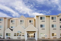 Microtel Inn  Suites by Wyndham Prairie du Chien
