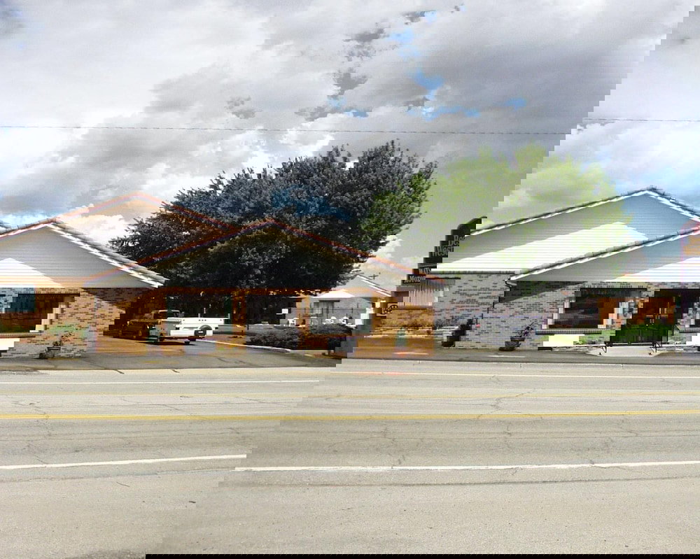 Wayside Motor Inn - thumb 0