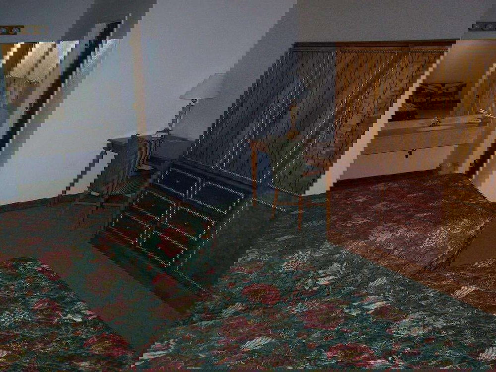 Wayside Motor Inn - thumb 5