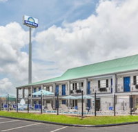 Days Inn by Wyndham Natchitoches - Accommodation Los Angeles