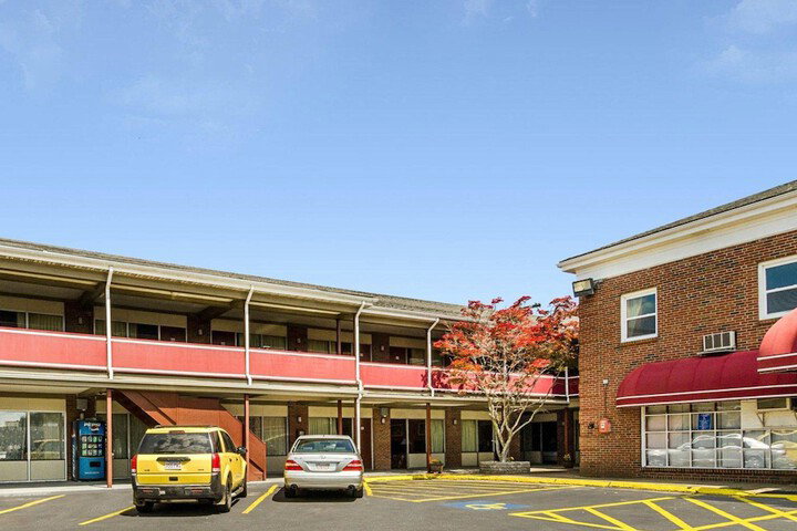 Econo Lodge Framingham - thumb 3