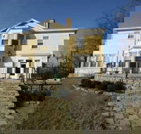 Six Acres Bed & Breakfast - Accommodation Los Angeles