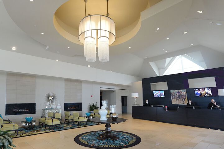 Prairie Meadows Casino, Racetrack & Hotel - thumb 5