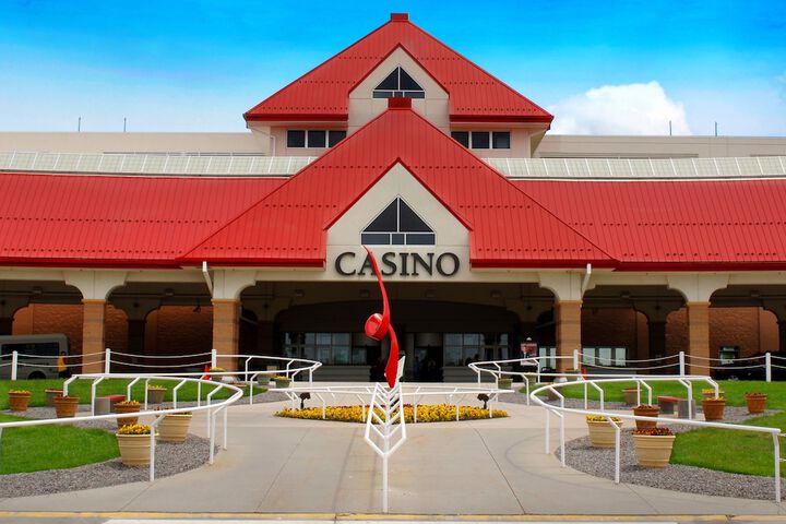 Prairie Meadows Casino, Racetrack & Hotel - thumb 2