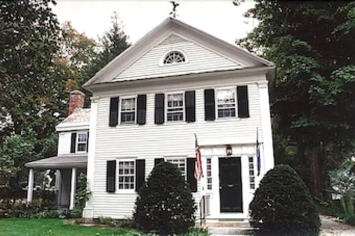 Arlington Inn - thumb 1