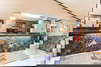 Knights Inn Farmington Hill