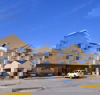 SureStay Plus Hotel by Best Western Ottumwa - Accommodation Los Angeles