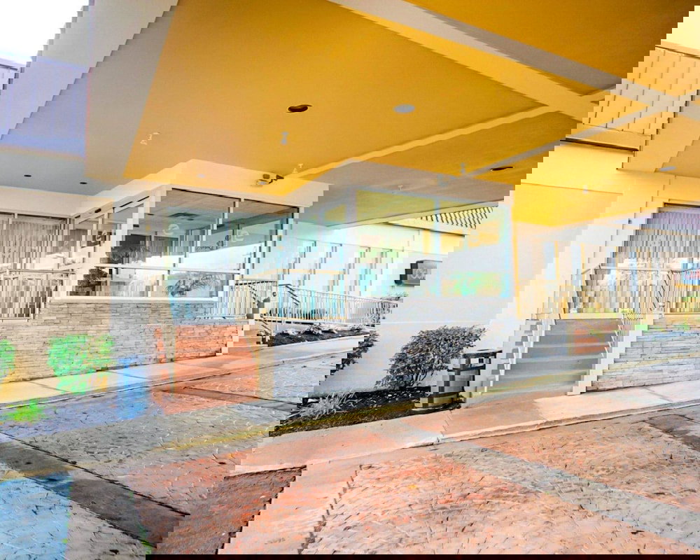 Quality Inn & Suites Fairgrounds - thumb 0