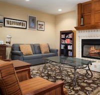 Country Inn & Suites by Radisson, Topeka West, KS - Accommodation Los Angeles