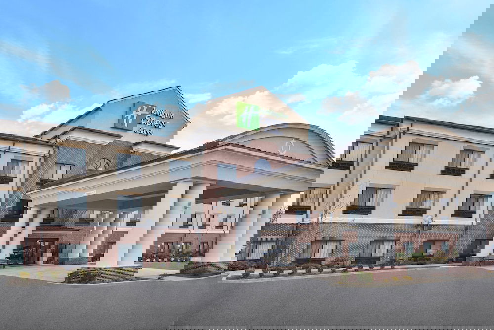 Holiday Inn Express & Suites Wheeling, An IHG Hotel - thumb 0