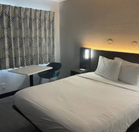 Motel 6 Bakersfield, CA - South - Accommodation Los Angeles