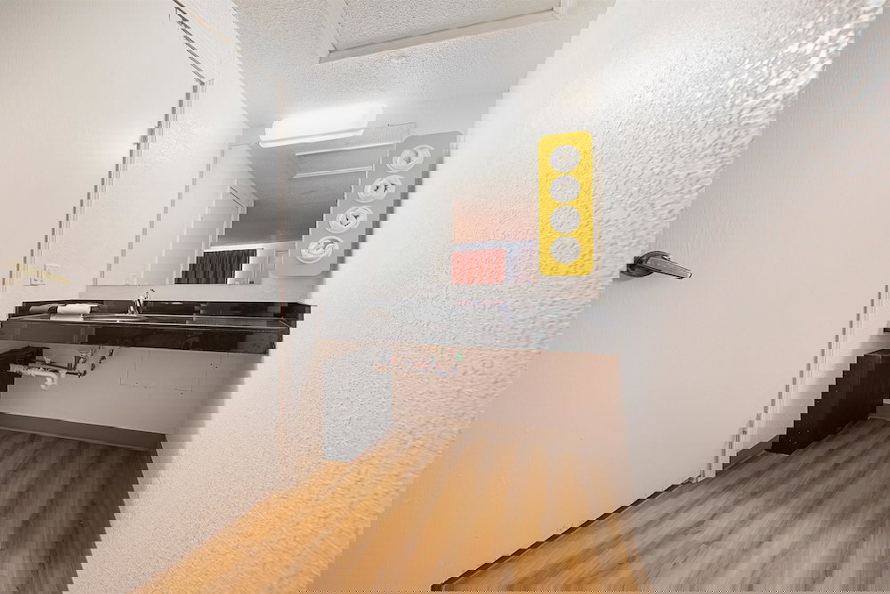 Motel 6 Hamburg, NY - thumb 5