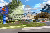 Comfort Suites North