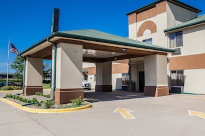 Quality Inn & Suites Altoona - Des Moines - thumb 0