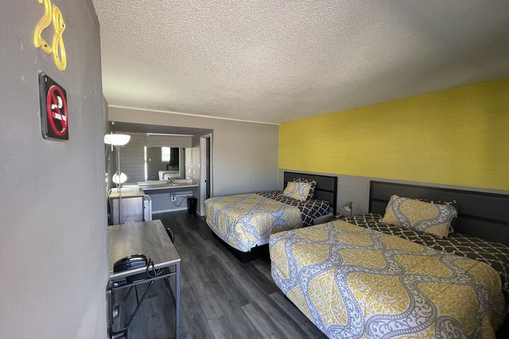 Belle-Aire Motel - thumb 5