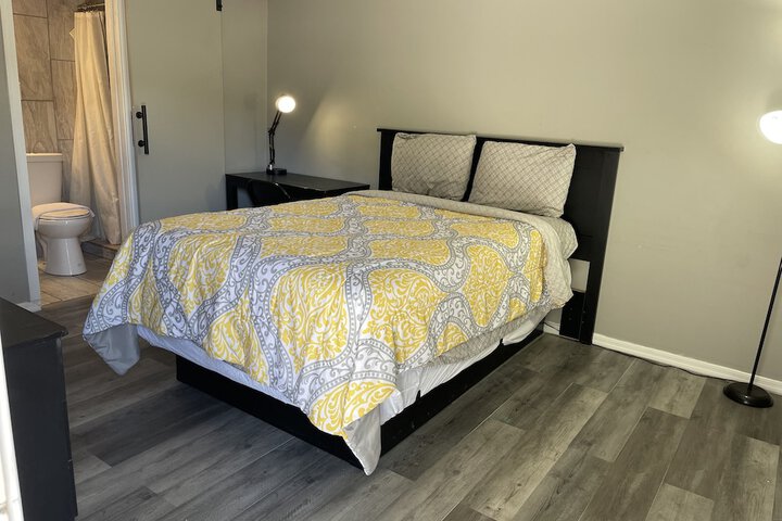 Belle-Aire Motel - thumb 7