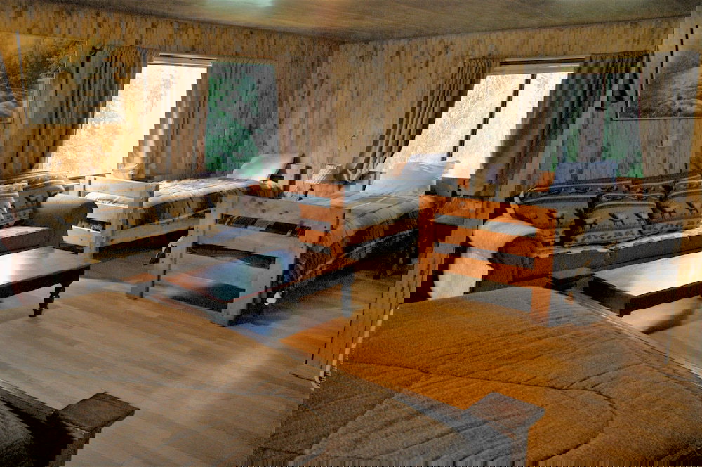 Gwin's Lodge & Roadhouse Est. 1952 - thumb 6