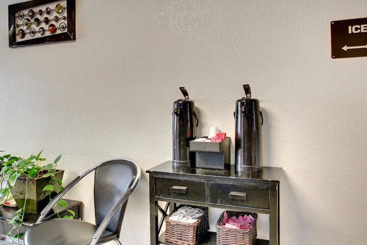 Motel 6 Altoona, IA - Des Moines East - thumb 5