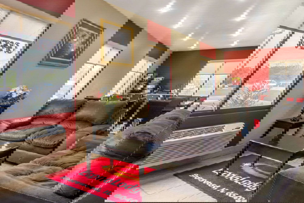 Econo Lodge - thumb 3