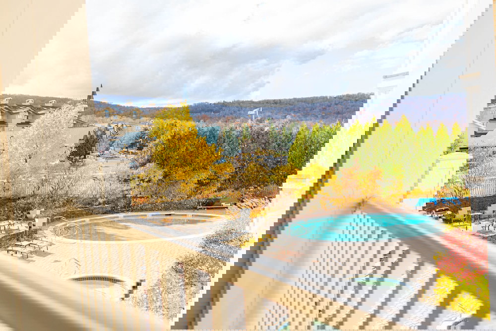 Long Trail House At Stratton Mountain Resort - thumb 1