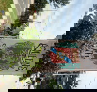 Queen's Gate Resort - Accommodation Los Angeles