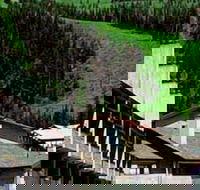 Edelweiss Condominiums - Accommodation Los Angeles