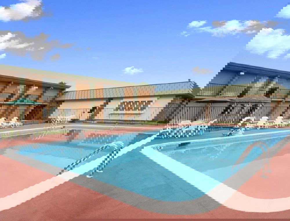 Baymont By Wyndham Salem Roanoke Area - thumb 1